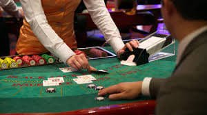 bbo slot live casino interface showing blackjack and roulette tables